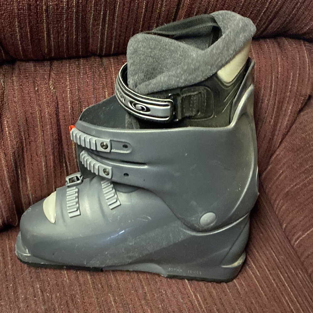 Salomon Ski Boots - Picture 11 of 13
